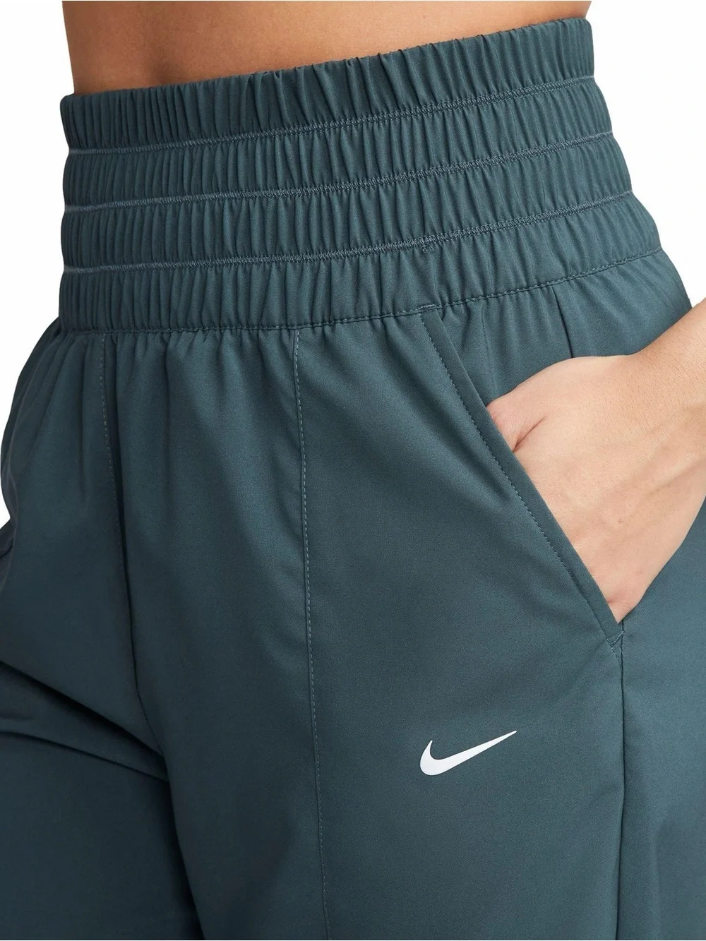 Nike Dri-FIT Bliss Victory Wide Leg Training Pants Green Medium